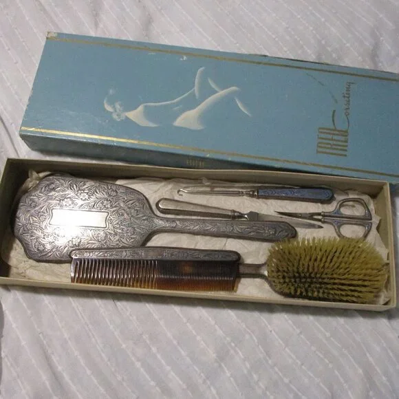 Vintage 1920s sterling 6 piece vanity/dresser set - Picture 1 of 11